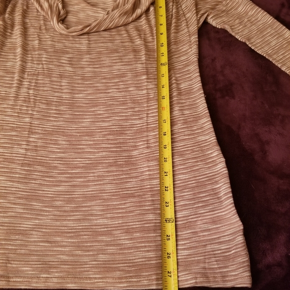 Women's Long Sleeve Maternity Top - Picture 2 of 5